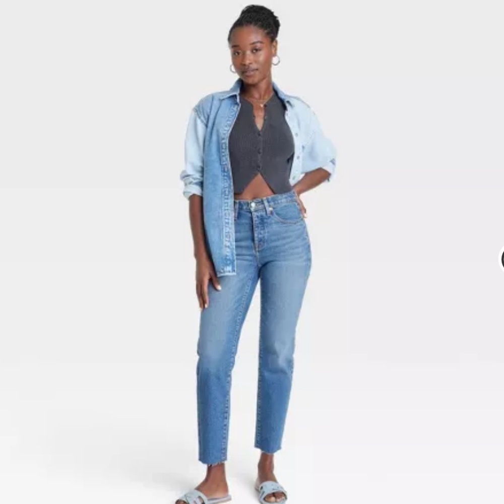 NWT Universal Thread High Rise 90’s Slim Jeans Size 00